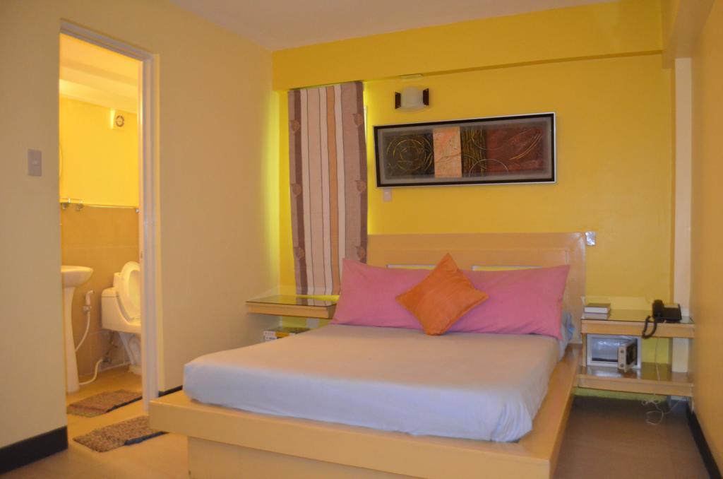 Franchise One Hotel Makati City Kültér fotó