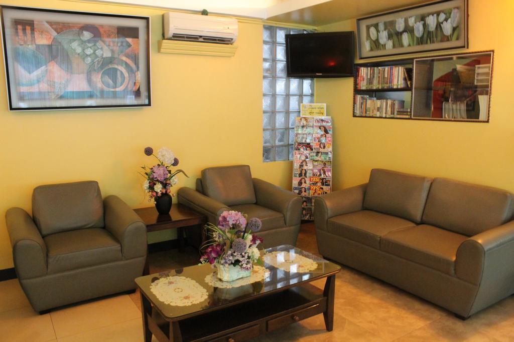 Franchise One Hotel Makati City Kültér fotó