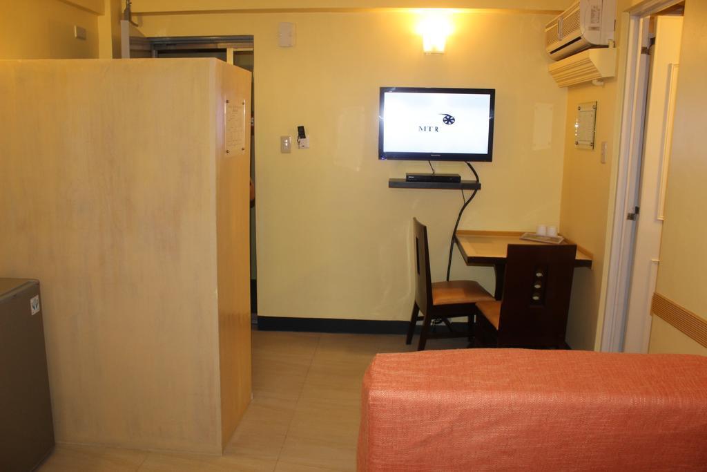 Franchise One Hotel Makati City Kültér fotó