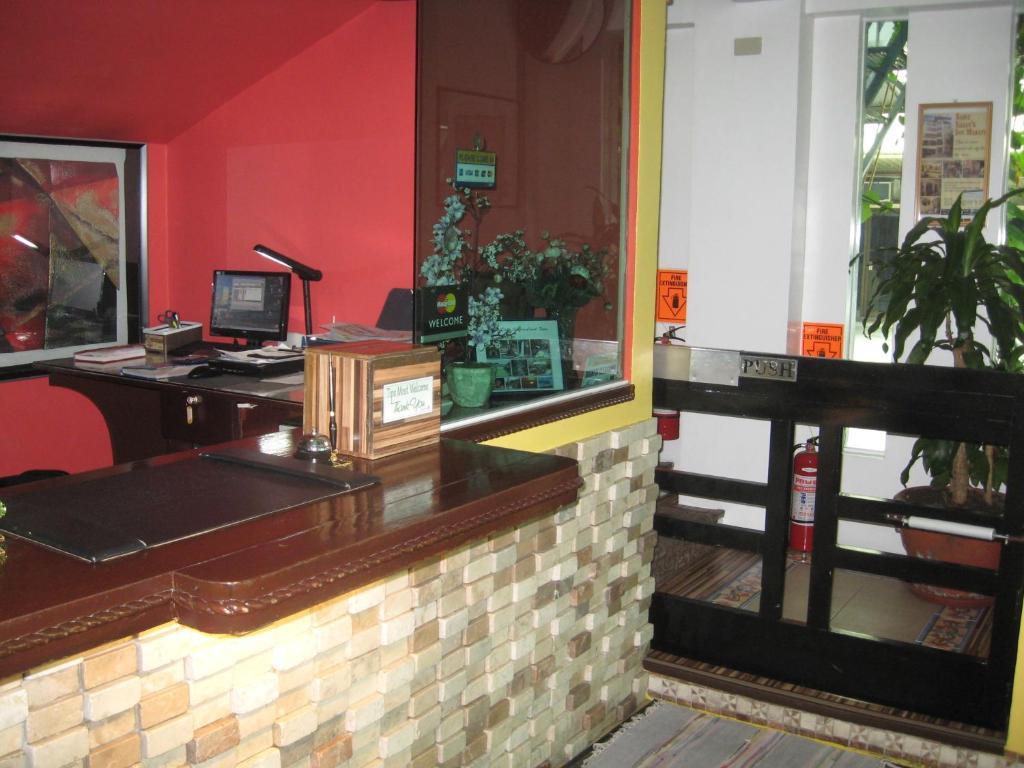 Franchise One Hotel Makati City Kültér fotó